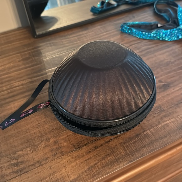 CUSTOM Bodybuilding Competition Bikini / Suit - Picture 9 of 9